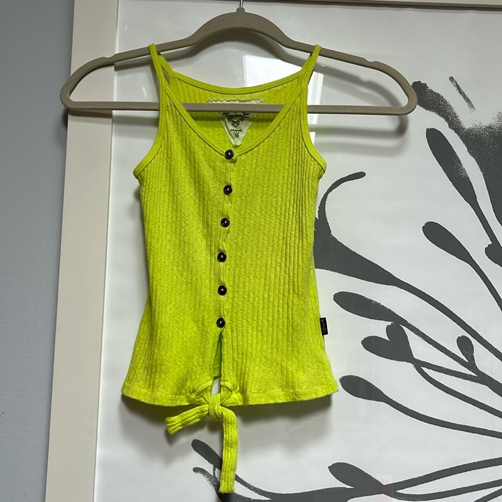 T2 Love neon green tank size 10 new w/o tags